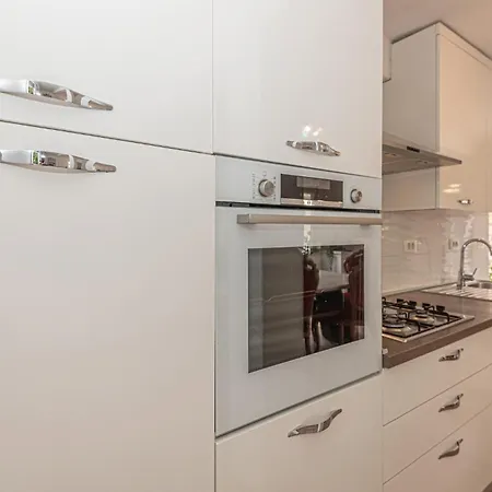 Lovely In With Kitchen Сasa de vacaciones *
